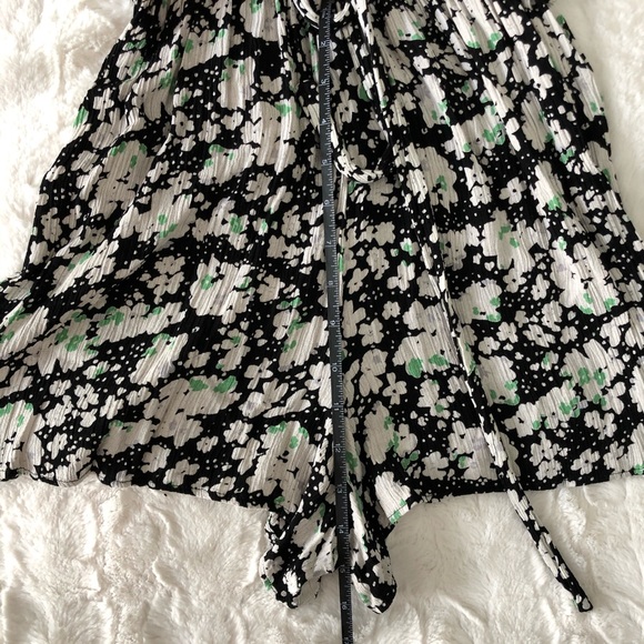 ASOS Floral Romper - Picture 6 of 7